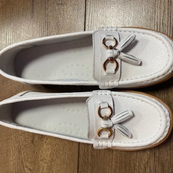 Women’s Leather Moccasin Shoes, 2022 Bowknot Decor Comfortable Slip on Flat Boat - Picture 2 of 6